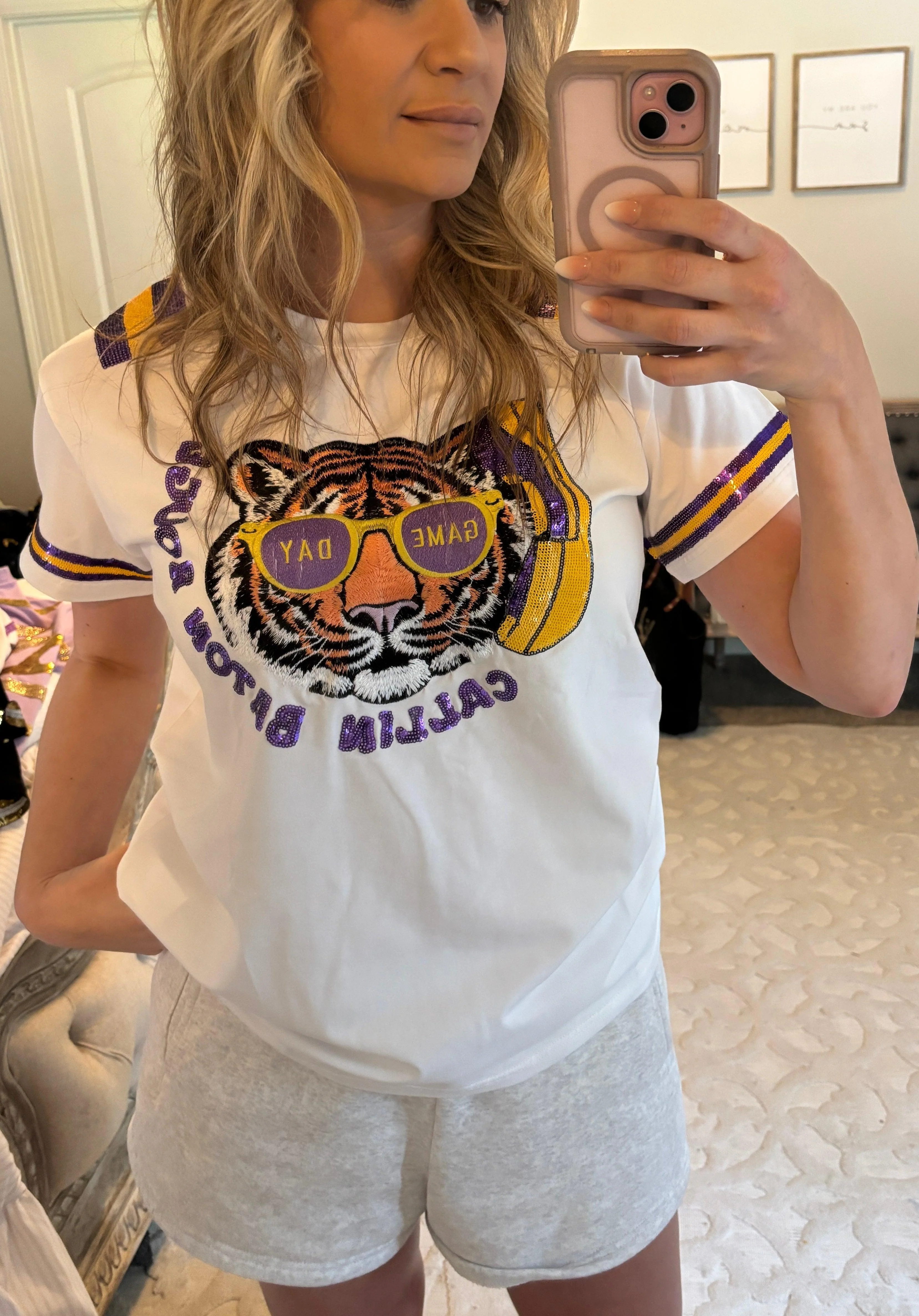 Callin Baton Rouge Sequin Tiger T-Shirt - Image 10