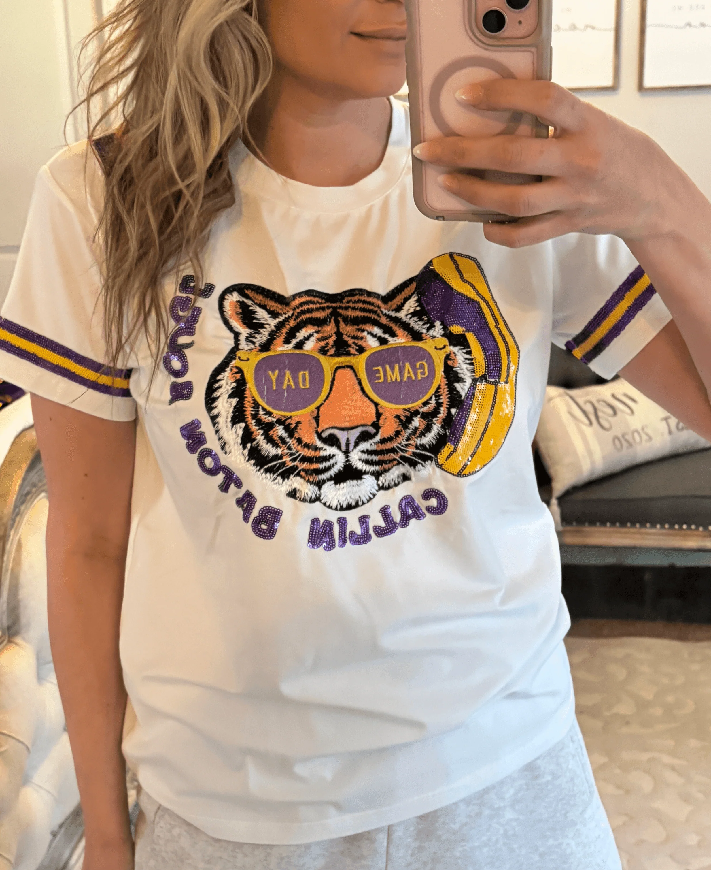 Callin Baton Rouge Sequin Tiger T-Shirt - Image 9